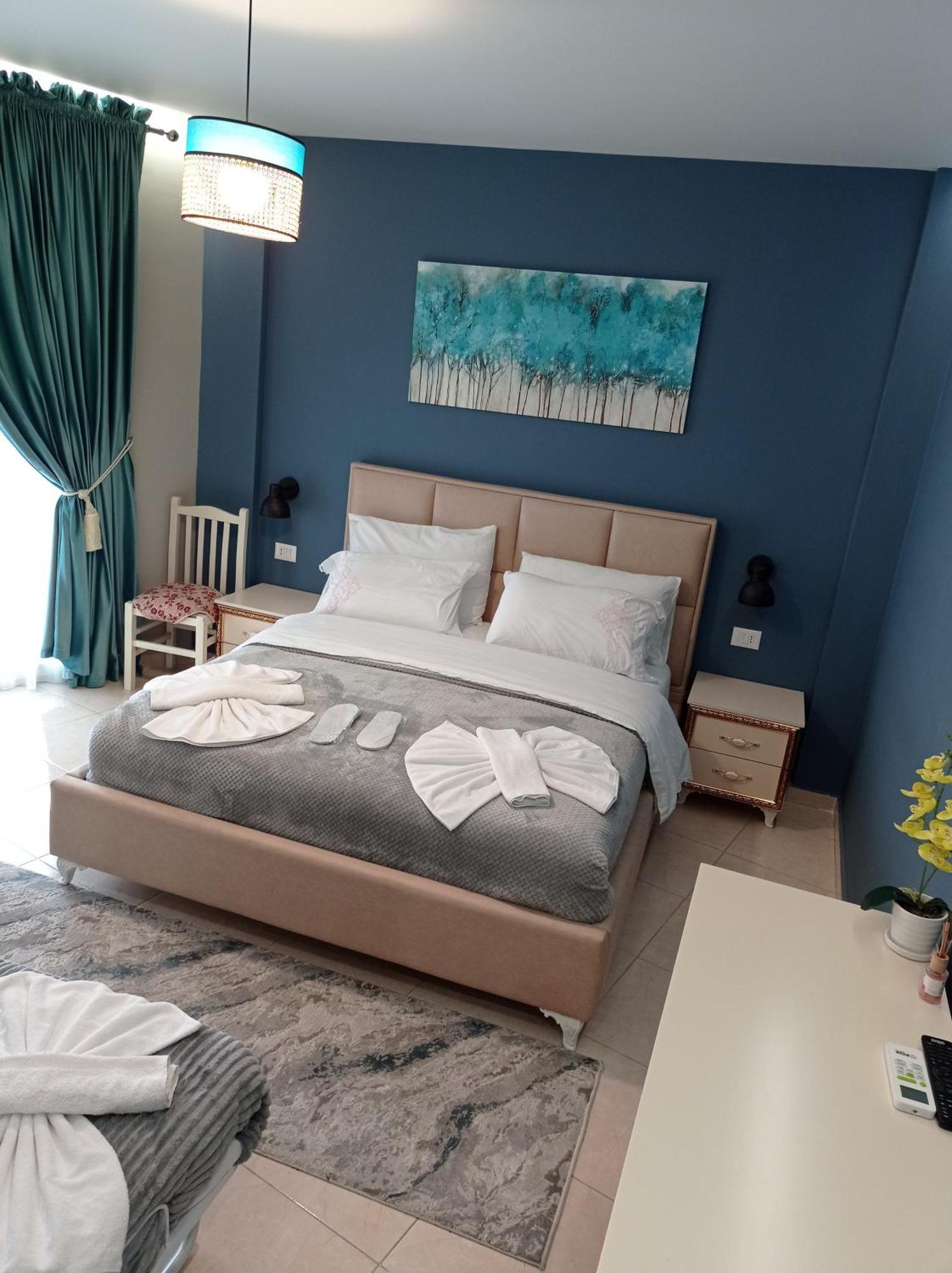 Ajilin Hotel Rooms Корча Номер фото