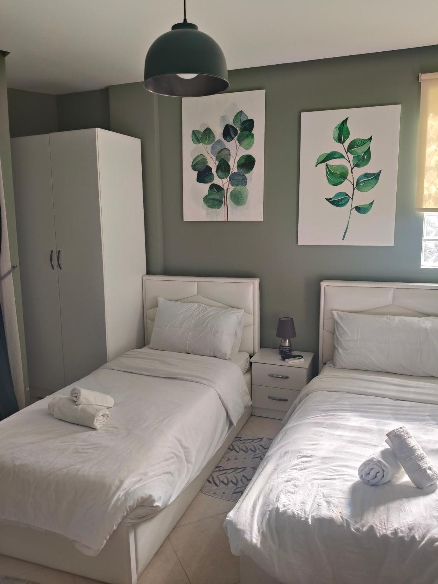 Ajilin Hotel Rooms Корча Номер фото